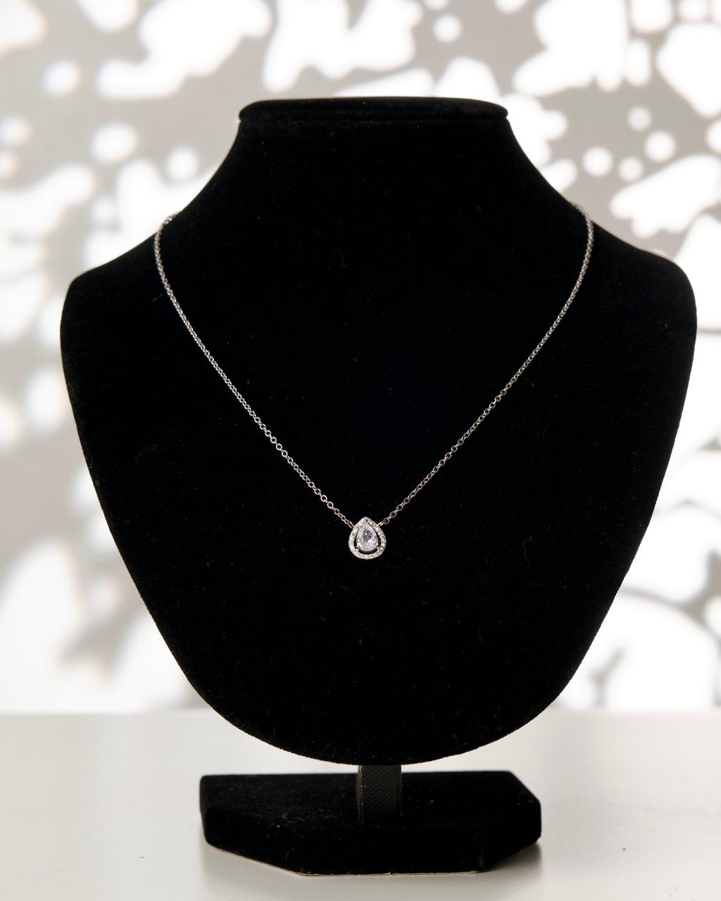 Collier Pendentif Goutte